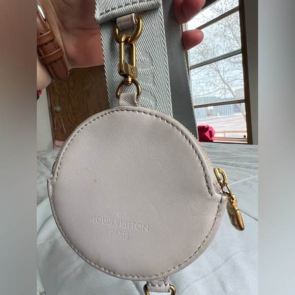 Louis Vuitton Jacquard strap with coin purse - Picture 7 of 16